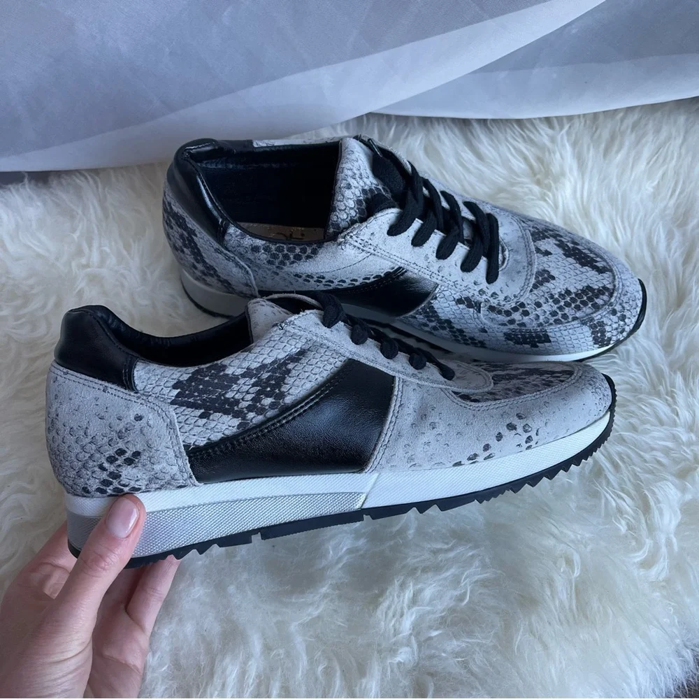 CoFi Womens Cofi Leathers Snake Suede Leather Sneakers Size 9